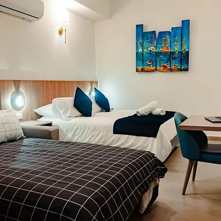 Pensión Guayacal Azul Cartagena